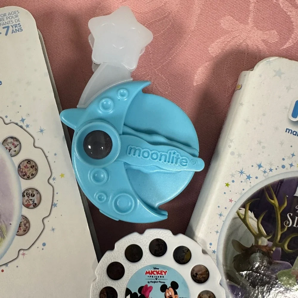 Moonlite storybook projector